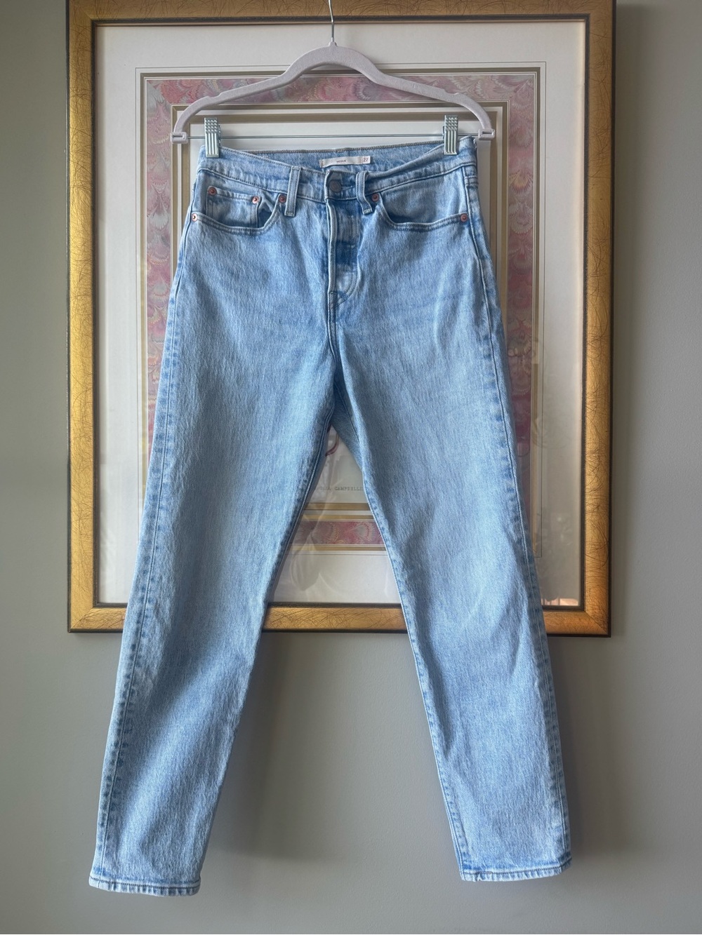 Levi’s wedgie jeans